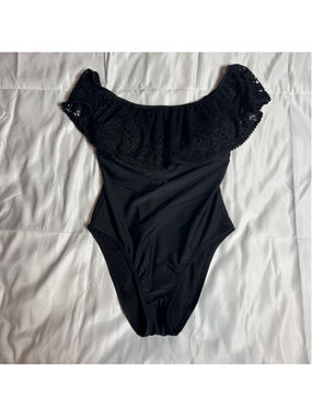 Women's Shade & Shore Black Crochet Off-Shoulder One Piece Swimsuit S